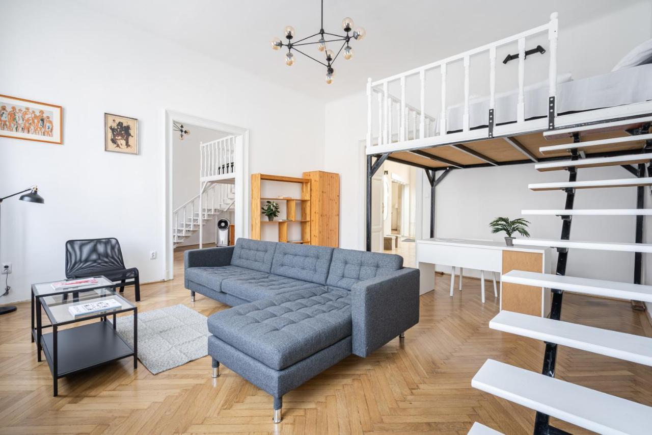 Setting Sun Apartment Budapest Eksteriør billede