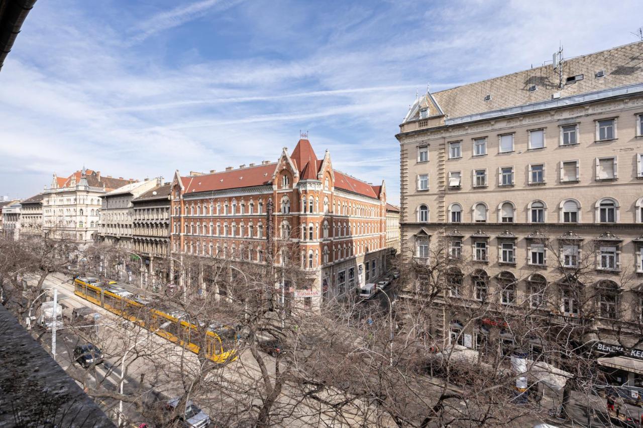 Setting Sun Apartment Budapest Eksteriør billede